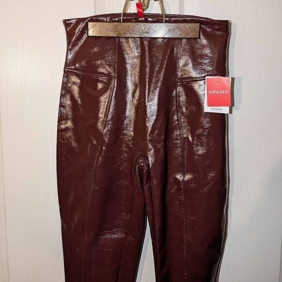 NWT Spanx Patent Faux Leather Ruby Red Leggings in Medium - Picture 4 of 8
